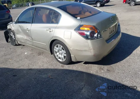 2010 Nissan Altima 2.5 S z USA, uszkodzony, nr VIN 1N4AL2AP2AC144030